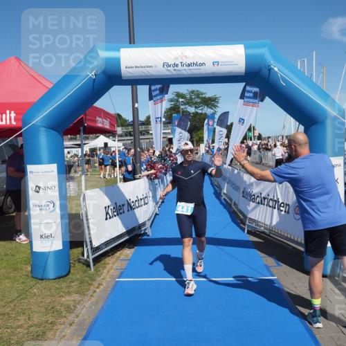 17.08.2025 - KN Förde Triathlon 2025 MichiJ http://msf.ph/oto/8590010 17.08.2025 13:48:45 Laufen 441 meine-sportfotos.de