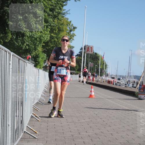 17.08.2025 - KN Förde Triathlon 2025 KatJ http://msf.ph/oto/8590041 17.08.2025 10:43:51 Laufen 188, 225, 245 meine-sportfotos.de