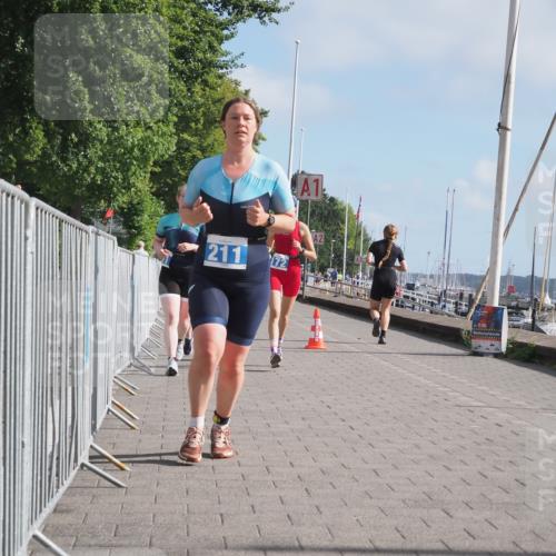 17.08.2025 - KN Förde Triathlon 2025 KatJ http://msf.ph/oto/8590055 17.08.2025 10:16:54 Laufen 131, 151, 172, 182, 184, 211 meine-sportfotos.de
