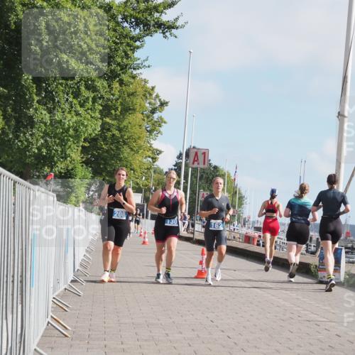 17.08.2025 - KN Förde Triathlon 2025 KatJ http://msf.ph/oto/8590206 17.08.2025 10:17:07 Laufen 130, 162, 208 meine-sportfotos.de