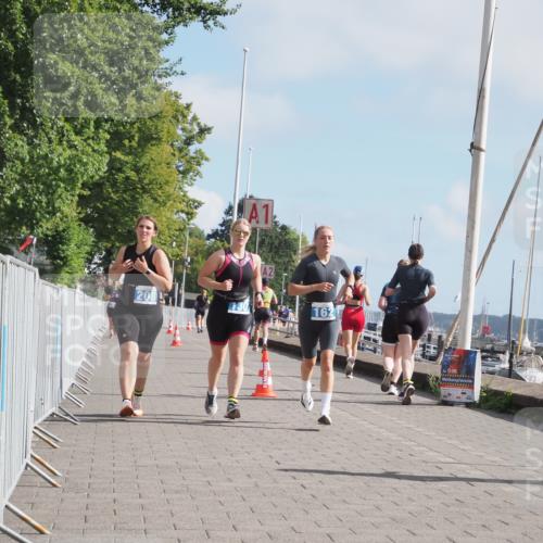 17.08.2025 - KN Förde Triathlon 2025 KatJ http://msf.ph/oto/8590231 17.08.2025 10:17:08 Laufen 130, 162, 208 meine-sportfotos.de