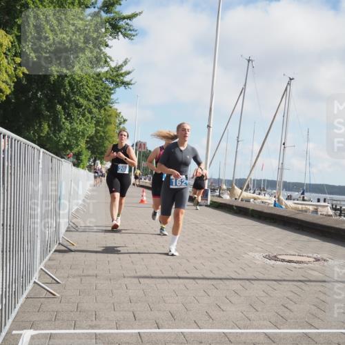 17.08.2025 - KN Förde Triathlon 2025 KatJ http://msf.ph/oto/8590288 17.08.2025 10:17:10 Laufen 130, 162, 208 meine-sportfotos.de