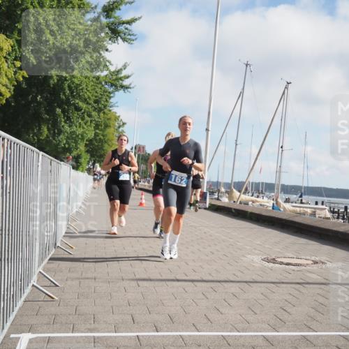 17.08.2025 - KN Förde Triathlon 2025 KatJ http://msf.ph/oto/8590290 17.08.2025 10:17:10 Laufen 130, 162, 208 meine-sportfotos.de