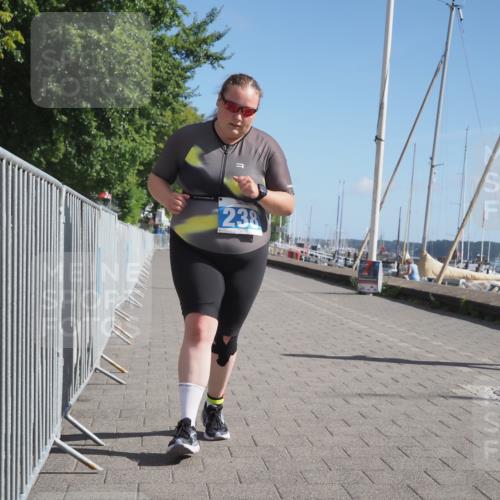 17.08.2025 - KN Förde Triathlon 2025 KatJ http://msf.ph/oto/8590316 17.08.2025 10:44:29 Laufen 238 meine-sportfotos.de