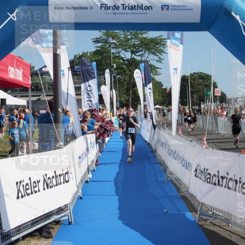 17.08.2025 - KN Förde Triathlon 2025 MichiJ http://msf.ph/oto/8590397 17.08.2025 10:32:11 Laufen 122 meine-sportfotos.de