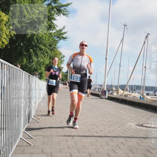 17.08.2025 - KN Förde Triathlon 2025 KatJ http://msf.ph/oto/8590451 17.08.2025 10:17:23 Laufen 103, 176, 180, 244 meine-sportfotos.de