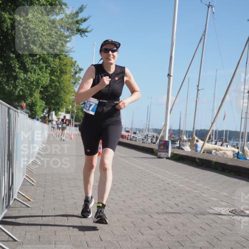 17.08.2025 - KN Förde Triathlon 2025 KatJ http://msf.ph/oto/8590473 17.08.2025 10:45:07 Laufen 197 meine-sportfotos.de