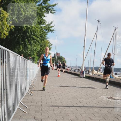 17.08.2025 - KN Förde Triathlon 2025 KatJ http://msf.ph/oto/8590494 17.08.2025 10:17:26 Laufen 103, 176, 180 meine-sportfotos.de