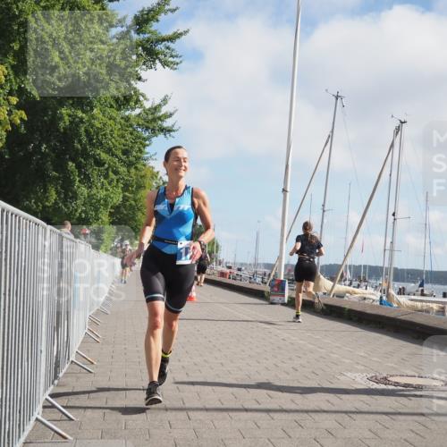 17.08.2025 - KN Förde Triathlon 2025 KatJ http://msf.ph/oto/8590534 17.08.2025 10:17:27 Laufen 176, 180 meine-sportfotos.de