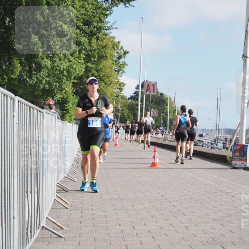 17.08.2025 - KN Förde Triathlon 2025 KatJ http://msf.ph/oto/8590598 17.08.2025 10:17:36 Laufen 102, 160, 186 meine-sportfotos.de