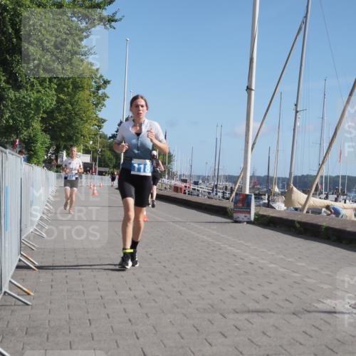 17.08.2025 - KN Förde Triathlon 2025 KatJ http://msf.ph/oto/8590627 17.08.2025 10:45:21 Laufen 118, 200, 249 meine-sportfotos.de