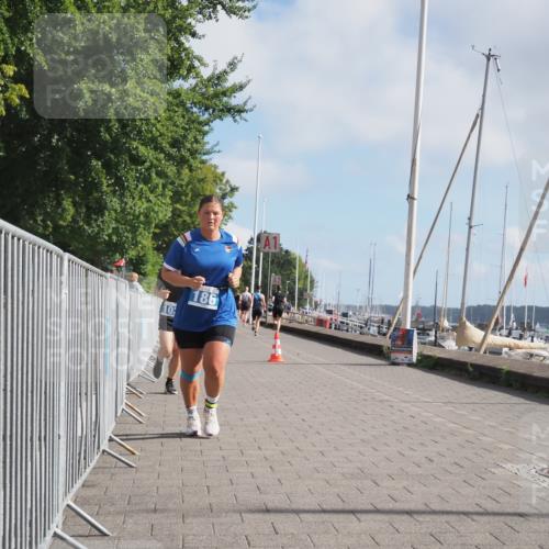 17.08.2025 - KN Förde Triathlon 2025 KatJ http://msf.ph/oto/8590684 17.08.2025 10:17:41 Laufen 102, 156, 160, 186 meine-sportfotos.de