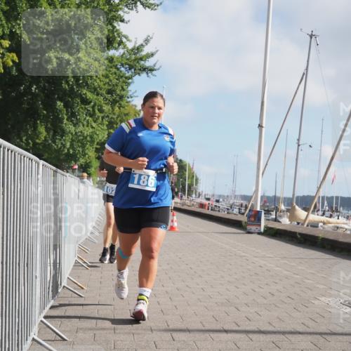 17.08.2025 - KN Förde Triathlon 2025 KatJ http://msf.ph/oto/8590711 17.08.2025 10:17:42 Laufen 102, 156, 160, 186 meine-sportfotos.de