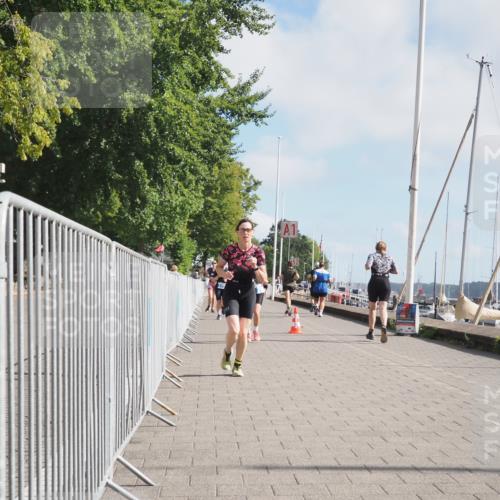 17.08.2025 - KN Förde Triathlon 2025 KatJ http://msf.ph/oto/8590817 17.08.2025 10:17:55 Laufen 143, 173, 204 meine-sportfotos.de