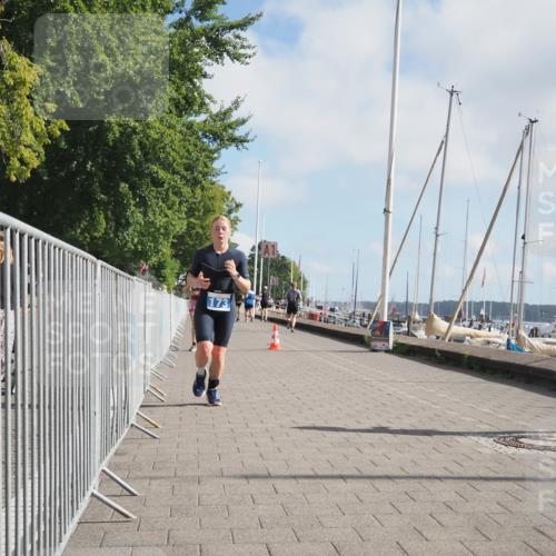 17.08.2025 - KN Förde Triathlon 2025 KatJ http://msf.ph/oto/8590917 17.08.2025 10:18:01 Laufen 173, 188, 204 meine-sportfotos.de