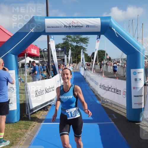 17.08.2025 - KN Förde Triathlon 2025 MichiJ http://msf.ph/oto/8590968 17.08.2025 10:32:42 Laufen 180 meine-sportfotos.de