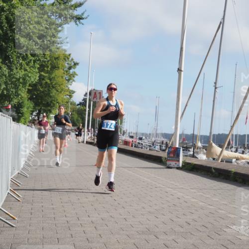 17.08.2025 - KN Förde Triathlon 2025 KatJ http://msf.ph/oto/8591065 17.08.2025 10:18:24 Laufen 163, 174 meine-sportfotos.de
