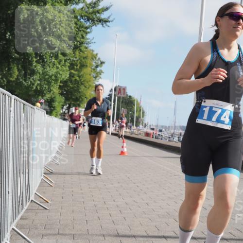 17.08.2025 - KN Förde Triathlon 2025 KatJ http://msf.ph/oto/8591124 17.08.2025 10:18:27 Laufen 155, 163, 174 meine-sportfotos.de