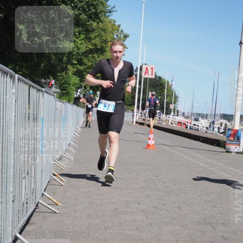 17.08.2025 - KN Förde Triathlon 2025 KatJ http://msf.ph/oto/8591285 17.08.2025 13:37:13 Laufen 398, 479 meine-sportfotos.de