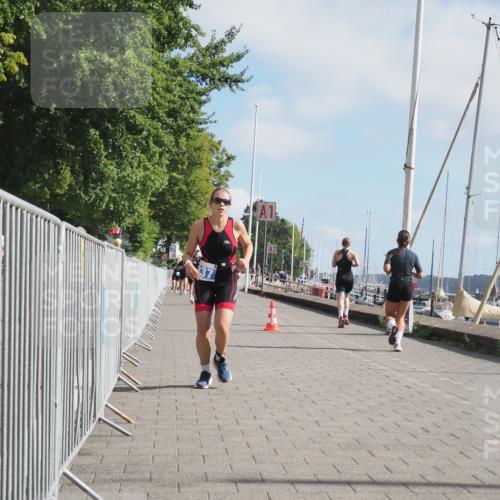 17.08.2025 - KN Förde Triathlon 2025 KatJ http://msf.ph/oto/8591286 17.08.2025 10:18:37 Laufen 155, 237 meine-sportfotos.de