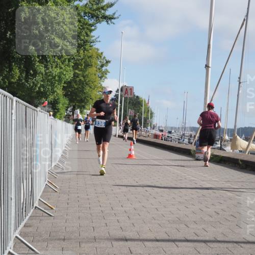 17.08.2025 - KN Förde Triathlon 2025 KatJ http://msf.ph/oto/8591347 17.08.2025 10:18:44 Laufen 136, 144 meine-sportfotos.de