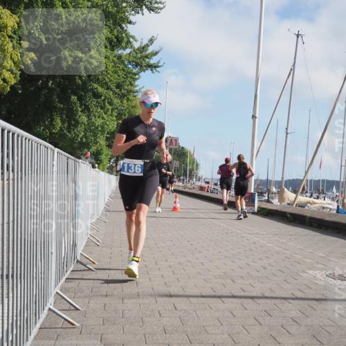 17.08.2025 - KN Förde Triathlon 2025 KatJ http://msf.ph/oto/8591406 17.08.2025 10:18:46 Laufen 136, 144 meine-sportfotos.de