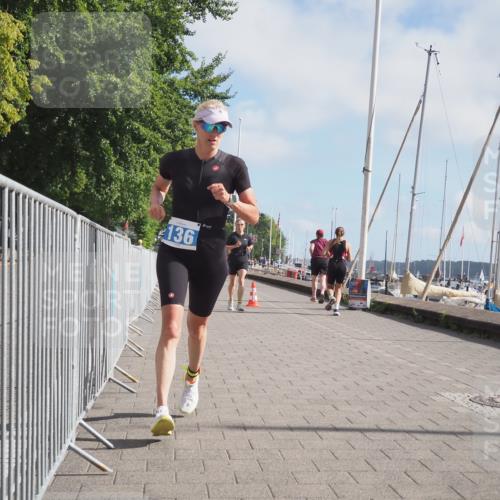 17.08.2025 - KN Förde Triathlon 2025 KatJ http://msf.ph/oto/8591420 17.08.2025 10:18:47 Laufen 109, 136, 144 meine-sportfotos.de
