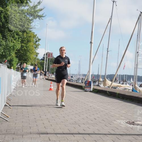 17.08.2025 - KN Förde Triathlon 2025 KatJ http://msf.ph/oto/8591446 17.08.2025 10:18:49 Laufen 109, 136, 144, 175 meine-sportfotos.de