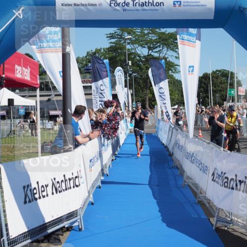 17.08.2025 - KN Förde Triathlon 2025 MichiJ http://msf.ph/oto/8591448 17.08.2025 11:51:43 Laufen 261 meine-sportfotos.de