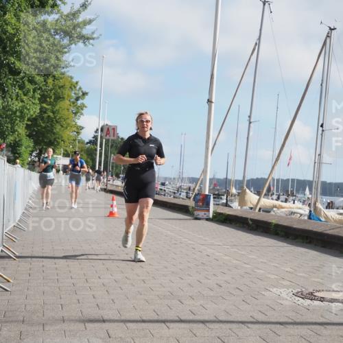 17.08.2025 - KN Förde Triathlon 2025 KatJ http://msf.ph/oto/8591452 17.08.2025 10:18:49 Laufen 109, 136, 144, 175 meine-sportfotos.de
