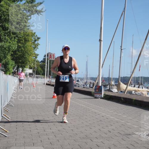17.08.2025 - KN Förde Triathlon 2025 KatJ http://msf.ph/oto/8591493 17.08.2025 10:53:28 Laufen 213 meine-sportfotos.de