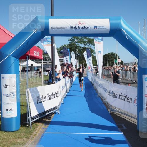 17.08.2025 - KN Förde Triathlon 2025 MichiJ http://msf.ph/oto/8591501 17.08.2025 11:51:44 Laufen 261 meine-sportfotos.de