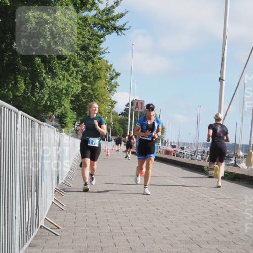 17.08.2025 - KN Förde Triathlon 2025 KatJ http://msf.ph/oto/8591513 17.08.2025 10:18:53 Laufen 109, 144, 170, 175 meine-sportfotos.de