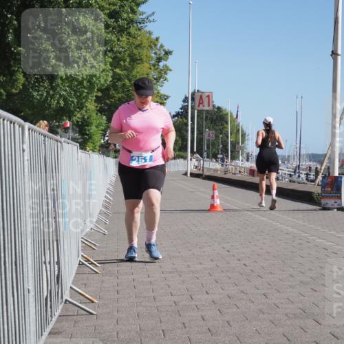 17.08.2025 - KN Förde Triathlon 2025 KatJ http://msf.ph/oto/8591524 17.08.2025 10:53:40 Laufen 251 meine-sportfotos.de