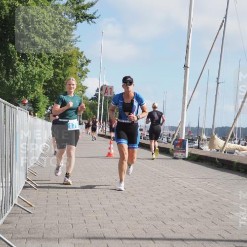 17.08.2025 - KN Förde Triathlon 2025 KatJ http://msf.ph/oto/8591558 17.08.2025 10:18:55 Laufen 109, 170, 175 meine-sportfotos.de