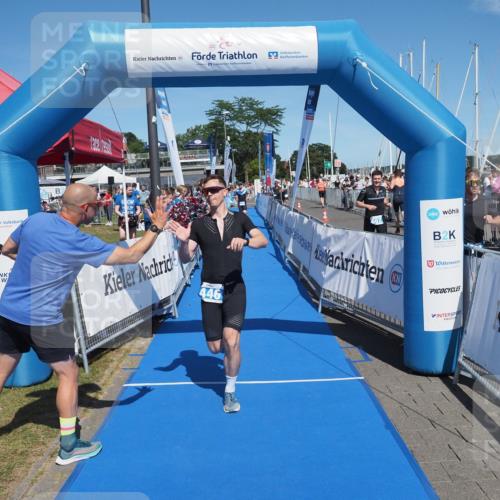 17.08.2025 - KN Förde Triathlon 2025 MichiJ http://msf.ph/oto/8591563 17.08.2025 13:51:24 Laufen 446, 473 meine-sportfotos.de