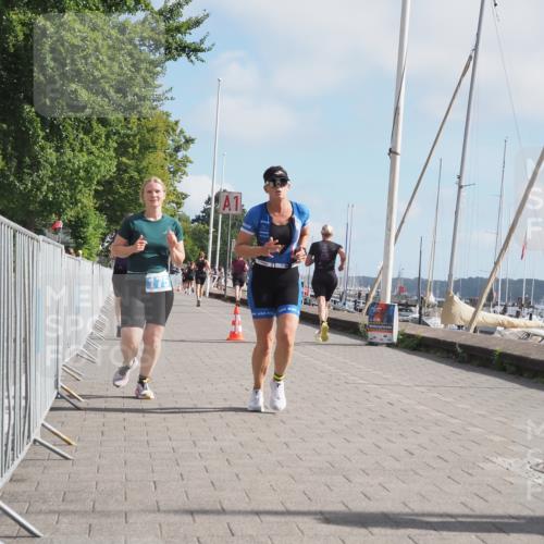 17.08.2025 - KN Förde Triathlon 2025 KatJ http://msf.ph/oto/8591564 17.08.2025 10:18:55 Laufen 109, 170, 175 meine-sportfotos.de