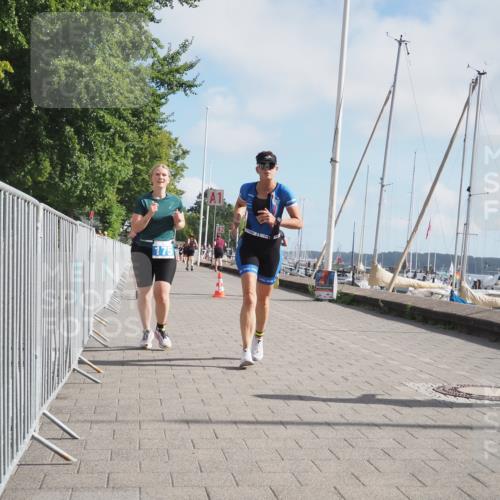17.08.2025 - KN Förde Triathlon 2025 KatJ http://msf.ph/oto/8591579 17.08.2025 10:18:55 Laufen 109, 170, 175 meine-sportfotos.de