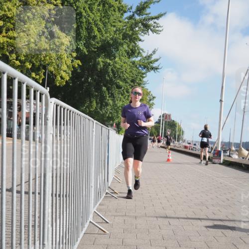 17.08.2025 - KN Förde Triathlon 2025 KatJ http://msf.ph/oto/8591677 17.08.2025 10:19:00 Laufen 170, 175 meine-sportfotos.de