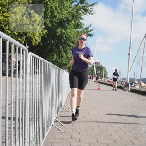 17.08.2025 - KN Förde Triathlon 2025 KatJ http://msf.ph/oto/8591705 17.08.2025 10:19:00 Laufen 170, 175 meine-sportfotos.de