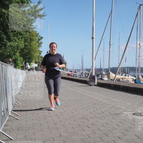 17.08.2025 - KN Förde Triathlon 2025 KatJ http://msf.ph/oto/8591743 17.08.2025 10:55:12 Laufen  meine-sportfotos.de