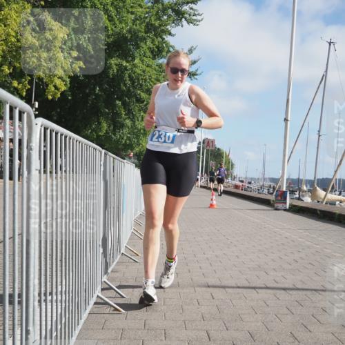 17.08.2025 - KN Förde Triathlon 2025 KatJ http://msf.ph/oto/8591810 17.08.2025 10:19:17 Laufen 230 meine-sportfotos.de