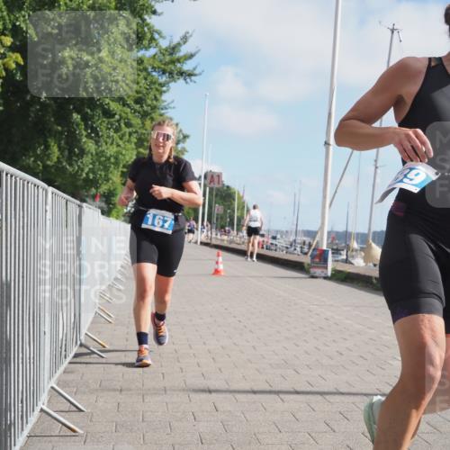 17.08.2025 - KN Förde Triathlon 2025 KatJ http://msf.ph/oto/8591959 17.08.2025 10:19:31 Laufen 167, 189, 205, 212 meine-sportfotos.de
