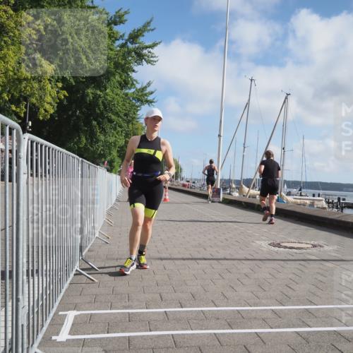 17.08.2025 - KN Förde Triathlon 2025 KatJ http://msf.ph/oto/8592070 17.08.2025 10:19:38 Laufen 205, 212, 243 meine-sportfotos.de