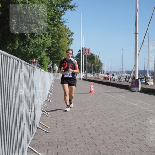 17.08.2025 - KN Förde Triathlon 2025 KatJ http://msf.ph/oto/8592077 17.08.2025 10:58:17 Laufen 231 meine-sportfotos.de
