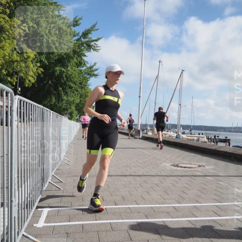 17.08.2025 - KN Förde Triathlon 2025 KatJ http://msf.ph/oto/8592087 17.08.2025 10:19:38 Laufen 205, 212, 243 meine-sportfotos.de