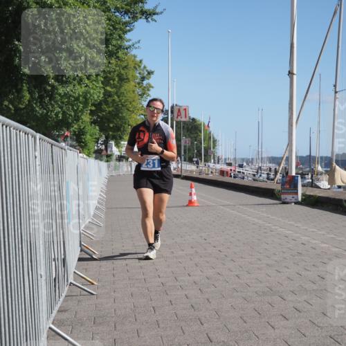 17.08.2025 - KN Förde Triathlon 2025 KatJ http://msf.ph/oto/8592109 17.08.2025 10:58:18 Laufen 231 meine-sportfotos.de