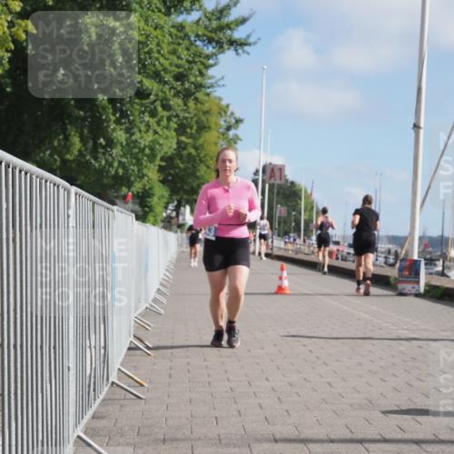 17.08.2025 - KN Förde Triathlon 2025 KatJ http://msf.ph/oto/8592121 17.08.2025 10:19:42 Laufen 243 meine-sportfotos.de
