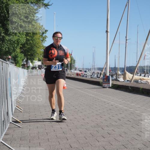17.08.2025 - KN Förde Triathlon 2025 KatJ http://msf.ph/oto/8592161 17.08.2025 10:58:19 Laufen 231 meine-sportfotos.de
