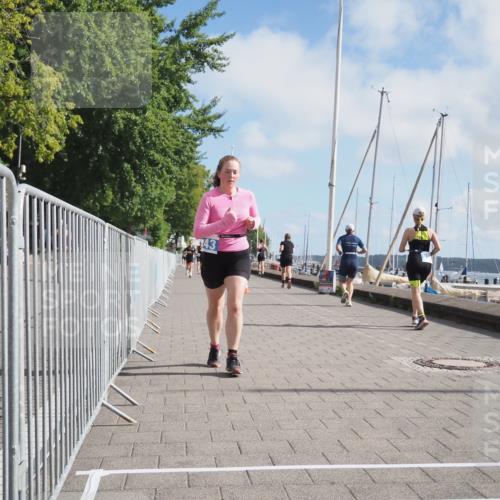17.08.2025 - KN Förde Triathlon 2025 KatJ http://msf.ph/oto/8592181 17.08.2025 10:19:43 Laufen 228, 243 meine-sportfotos.de